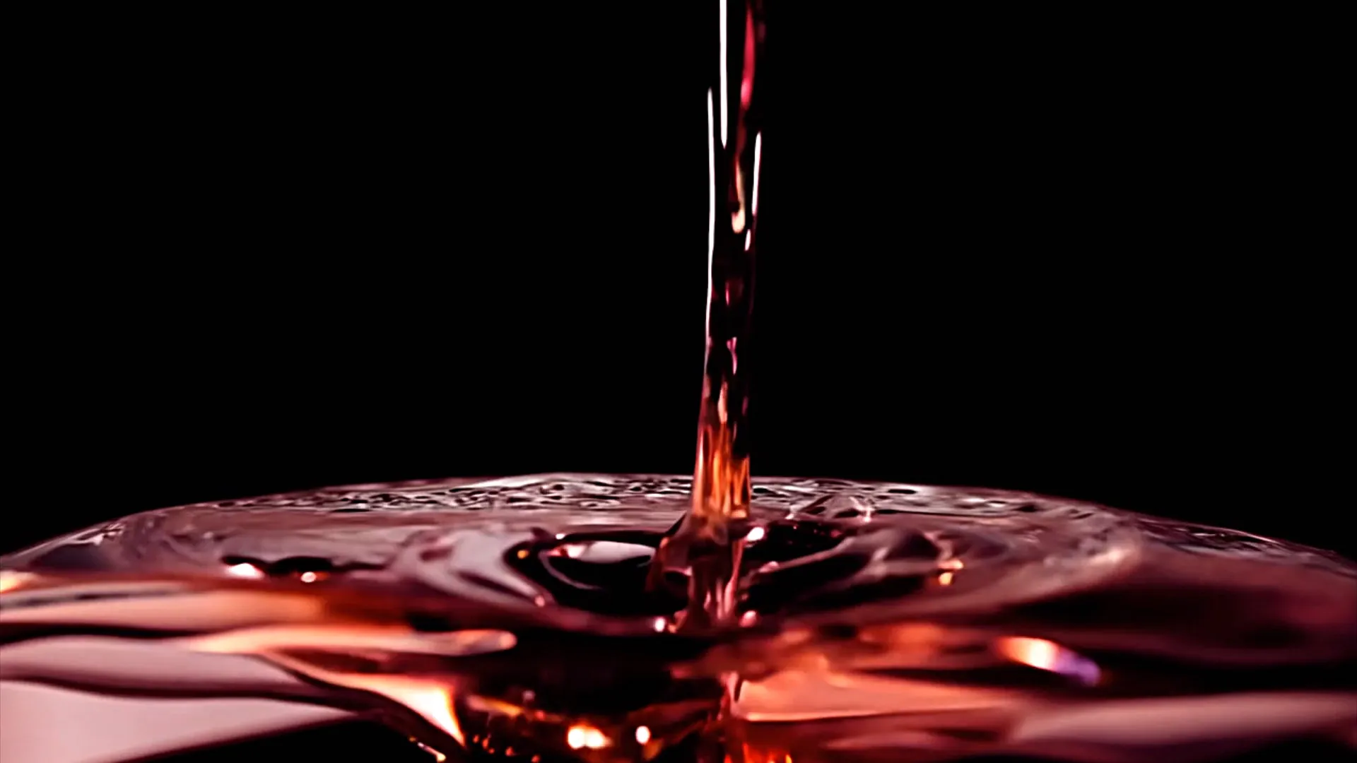 Elegant Liquid Ripple Effect Stock Video for Luxury Advertising